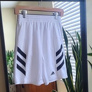Adidas Boys white shorts size L(14/16)
